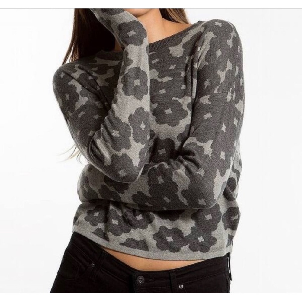 John + Jenn Fionne Floral‎ Sweater Brown Crew Neck Long Sleeve size small